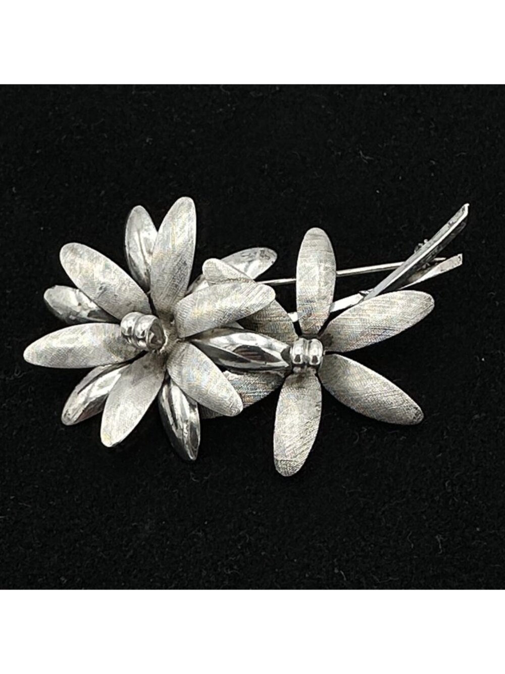 DAISY sterling silver brooch - big vintage 2.5" textured flower 1950s pin 12g